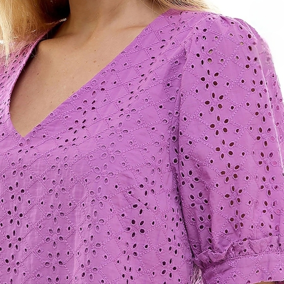 Draper James V-Neck Puff Short Sleeve Top Purple Eyelet XXL - Picture 4 of 12